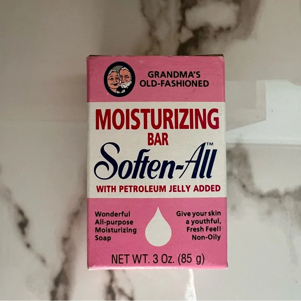 New Grandma’s Old Fashioned Moisturizing Bar Soften All Soap w/ Petroleum Jelly